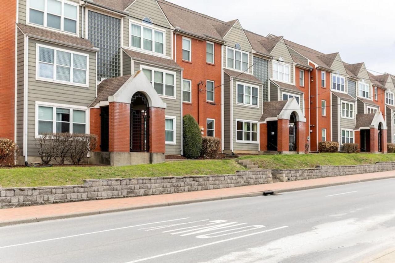 Stylish Downtown Nashville 3 Beds, 1 Bedroom With Private Patio, Parking エクステリア 写真